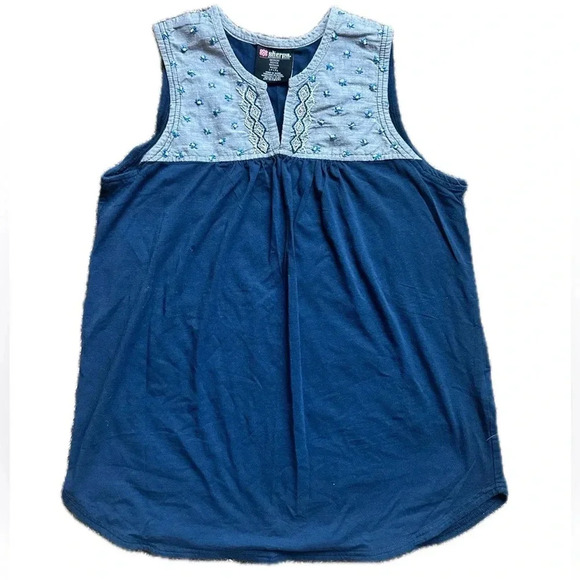 Sherpa Adventure Gear Maya Embroidery Sleeveless Top Medium - Picture 2 of 5